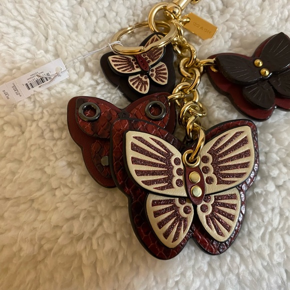 New without tag, Leather Coach Key Ring, Multicolored with 4 pretty butterflies - Picture 6 of 16
